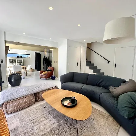 House, On Foot In Anglet